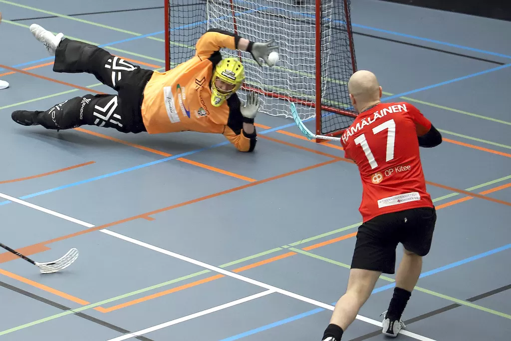 J susille Maalin Voitto Coach Teamista Koti Karjala